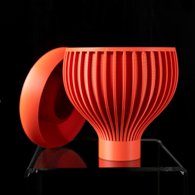 Novanest__Planter__Red