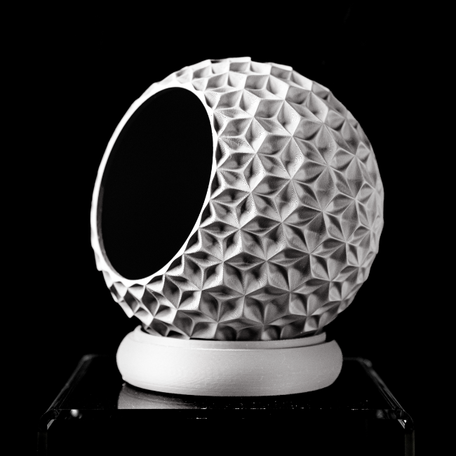 Obsidian-Nest__table-planter__White