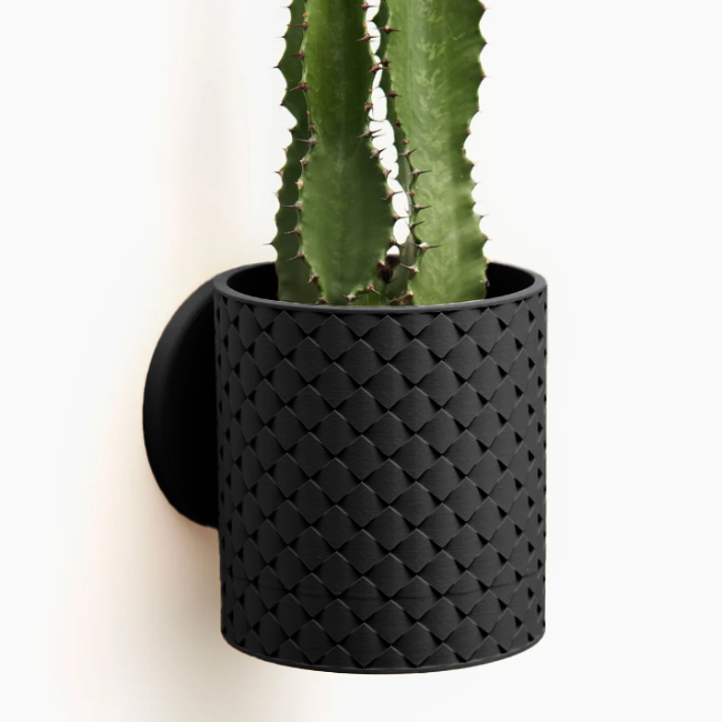 Charm__Wall-Planter__Black