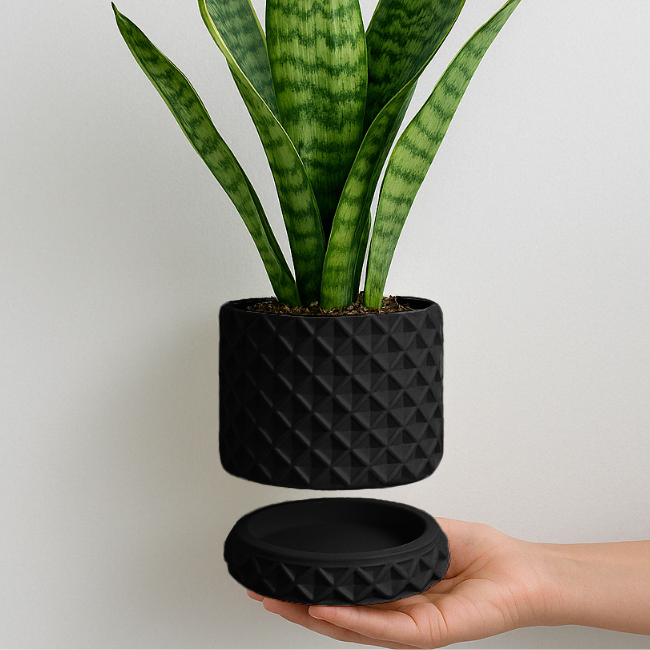 Criss-Craft__Wall-Planter__Black